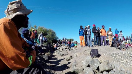 En Afrique du Sud, des mineurs illégaux sortent de l'ombre