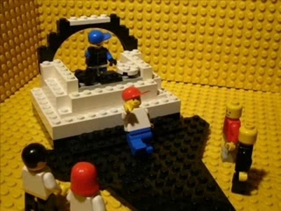 LEGO jump - Dj fox ft.Chicago Zone - Again's A Melody