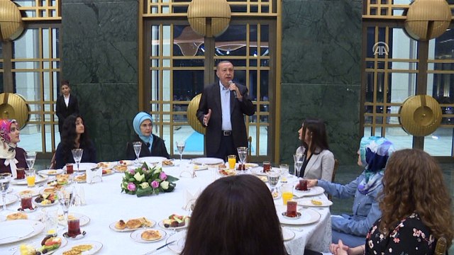 Cumhurbaşkanı Erdoğan, 'Şu anda Aile ve Sosyal Politikalar Bakanlığını, Çalışma ve Sosyal Güvenlik Bakanlığıyla birleştiriyoruz' - ANKARA