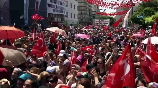 Cumhurbaşkanı Erdoğan: Kafasına Bir Kasket Takmış Benim Milletimi Aldatacağını Sanıyor