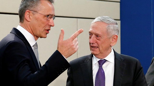 НАТО: «важны и санкции, и диалог»