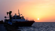 An Bord eines Flüchtlings-Rettungsbootes