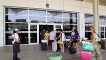Gümrük kapılarında oy verme işlemi - Antalya Havalimanında oy verme işlemi başladı