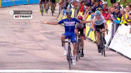 Critérium du Dauphiné : revivez le sprint final de la quatrième étape