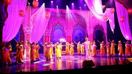 Drôme: histoire d’amour « bollywoodienne » pour la grande Zoa et son maharaja