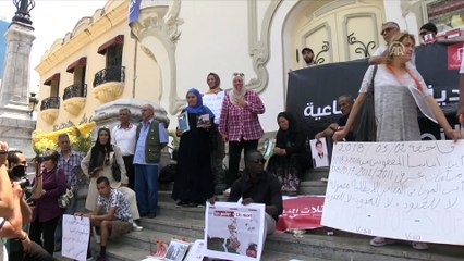 Göçmen teknesi kazasında hayatını kaybedenlerin aileleriyle dayanışma gösterisi - TUNUS