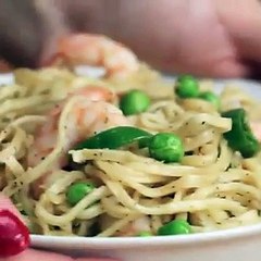 4 طرق مختلفة لطبق نودلز شهي بالفيديو