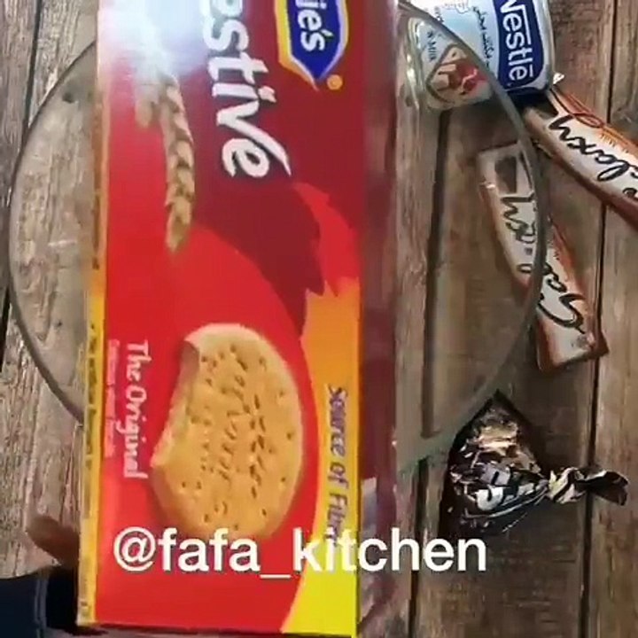 طريقة عمل بيتزا الكوكيز بالفيديو