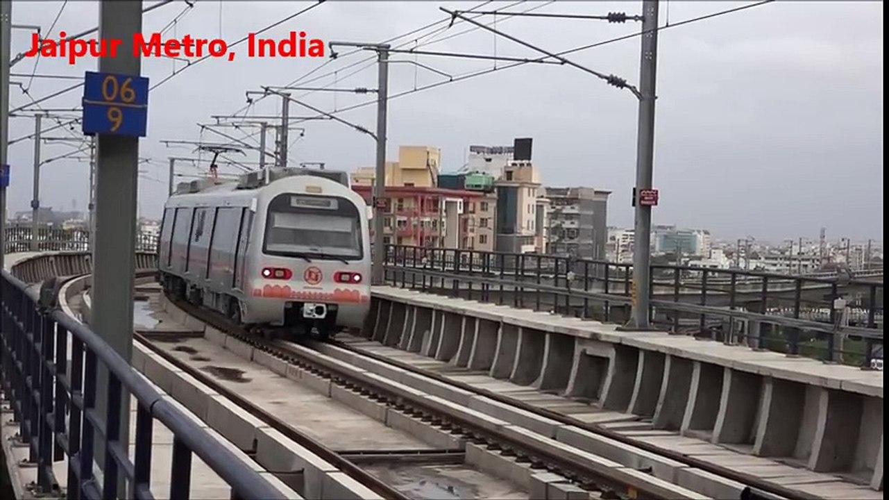 Indian railways vs Pakistan railways Unbiased Comparison- Must See_clip2