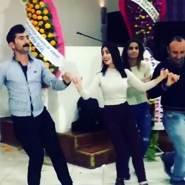 ne güzel halay
