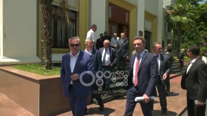 Ora News - Hetimet për audio përgjimin, Basha tregon skenarin 24 orësh të manipulimit nga Rama