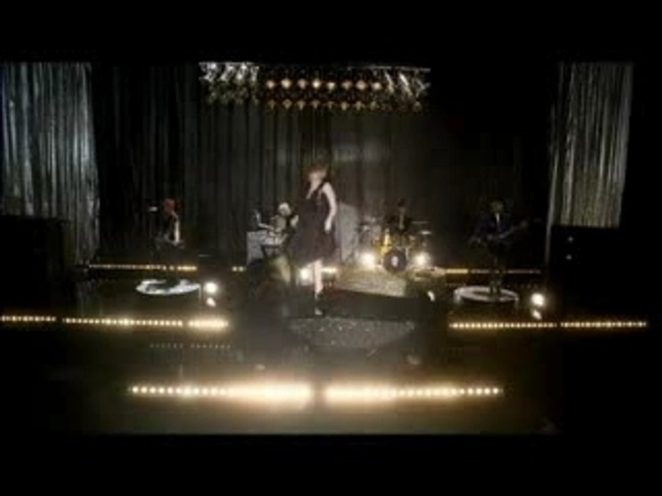 KYLIE MINOGUE     2 HEARTS