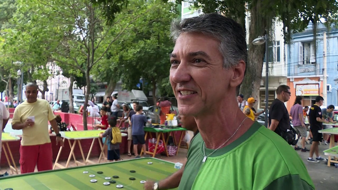 Le football de table, une guerre des boutons version brésilienne