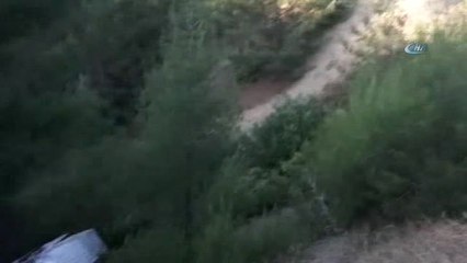 Minibüs Şarampole Uçtu: 2 Yaralı