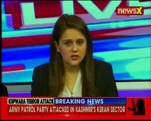 Pranab with Sangh Pranab Mukherjee faces criticism from Congress and Left