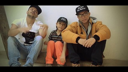 Llora Corazon - Bajo camino