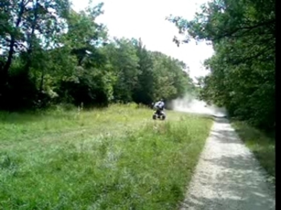 Vroo quad 93 clichy sous bois 93390 cuif represente