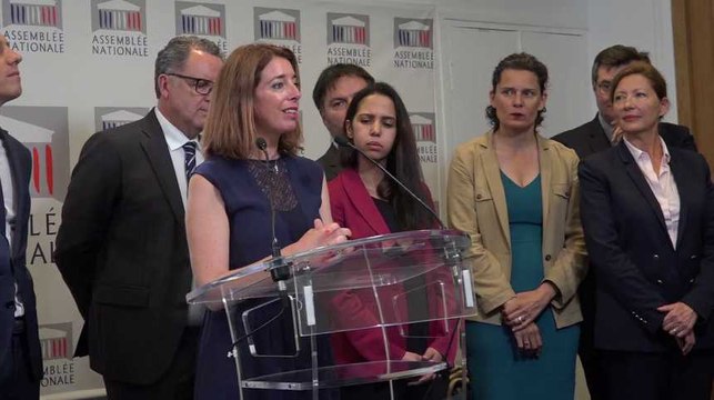 Les députés LREM ne sont pas tous d'accord sur l'interdiction du portable aux enseignants