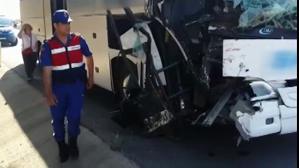 Tekirdağ'da Trafik kazası! Yoldu Otobüsü ile Tanker Çarpıştı