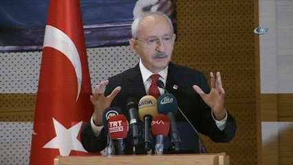 CHP Genel Başkanı Kılıçdaroğlu: 'Eski sisteme mi dönmek istiyorsunuz?' eleştirisi geliyor. Hayır. Eski sistemi en çok eleştiren biziz. Eski sisteme dönmek istemiyoruz. Demokratik parlamenter sistemi güçlendirmek ve dünyada demokrasisi gelişm