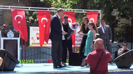 Bakan Soylu, mezun olduğu okulda karne dağıttı - İSTANBUL