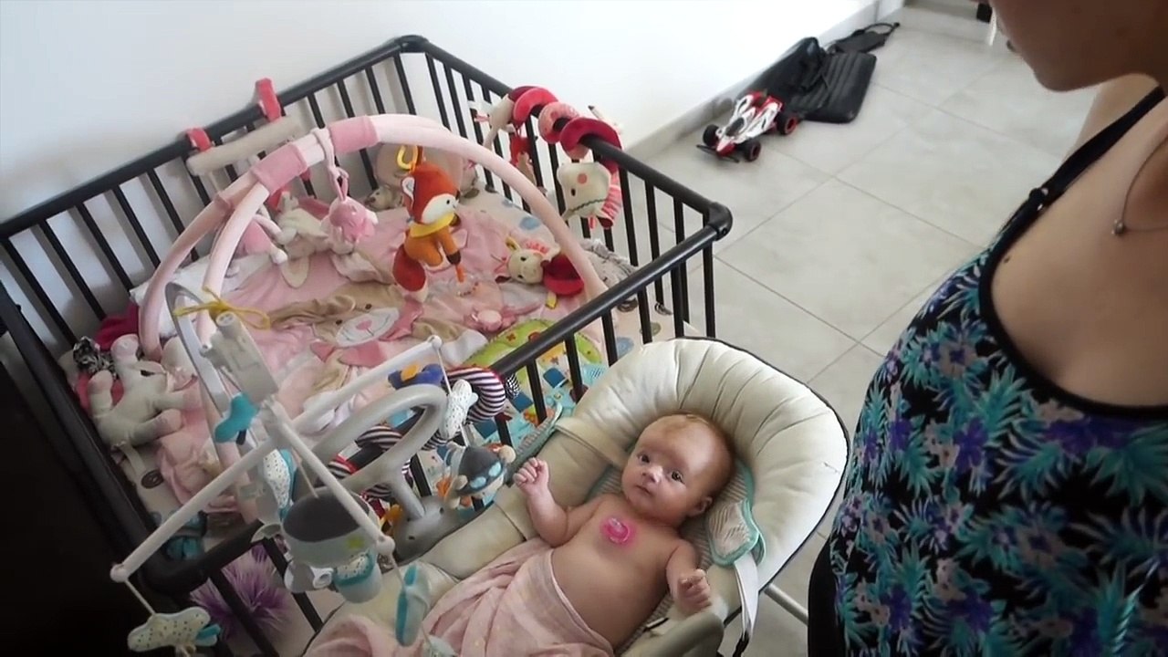 bebe va chez le docteur ! - Vlog famille 15_06