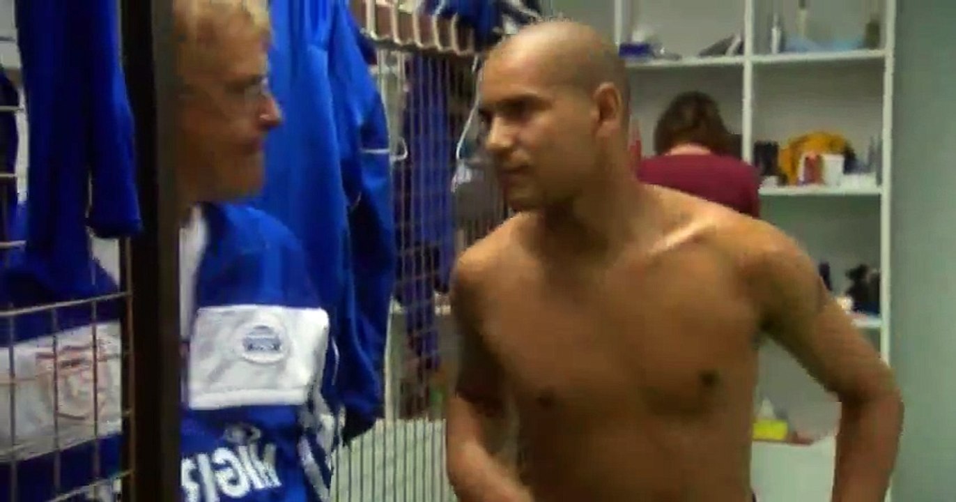 Femme  de footballeurs S1E2 FRENCH   Part 01