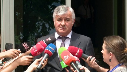 Vettingu, Bashkim Dedjan rrezikon ta djegë pasuria - Top Channel Albania - News - Lajme