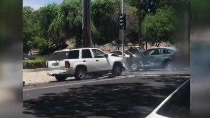 [영상] '분노 폭발' 보복운전..."끝까지 간다" / YTN