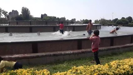 Çocukların Havuz Keyfi