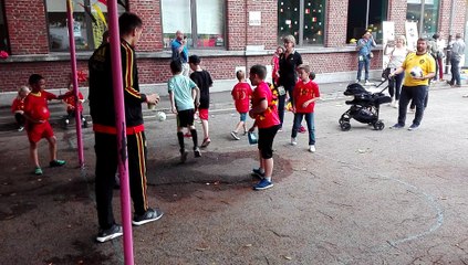 Des enfants de 8 ans mettent un goal aux Diables Rouges!