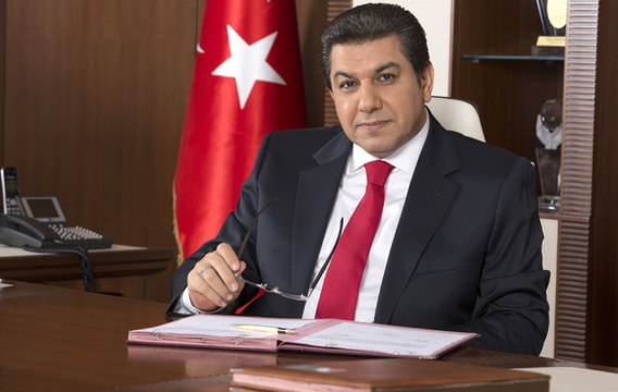 Esenler Belediye Başkanı Tevfik Göksu Trafik Kazası Geçirdi