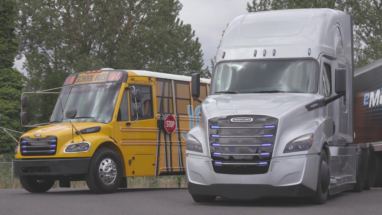 Daimler Trucks - Freightliner eCascadia, Freightliner eM2 & Jouley