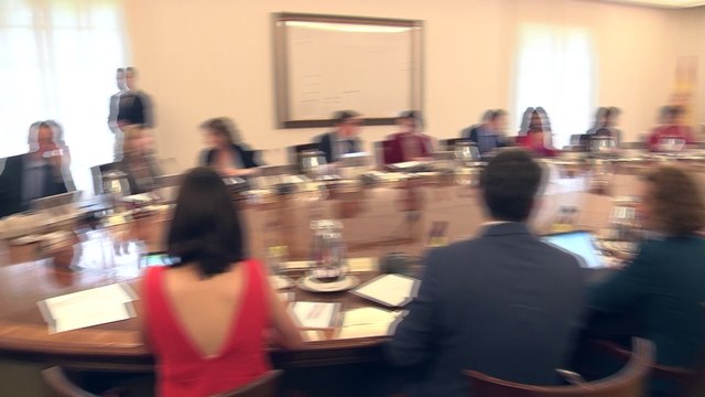 Reacciones al primer Consejo de Ministros de Sánchez