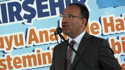 Bozdağ: 'Bu CHP ne yapıyor? Milletin gözüne girmek için atmadığı takla kalmadı' - KIRŞEHİR