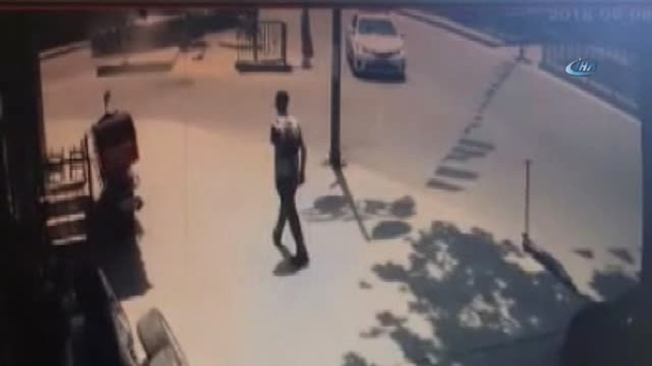 Esenler Belediye Başkanı Göksu'nun Aracının Kaza Anı Kamerada