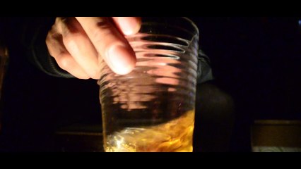 AMOR SUICIDA (VIDEO OFICIAL) - Bajo camino