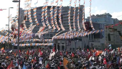 Cumhurbaşkanı Erdoğan: ''Diğerleri nasıl yıkacaklarını ülkemizi nasıl geriye götüreceklerini anlatıyor'' - KAYSERİ
