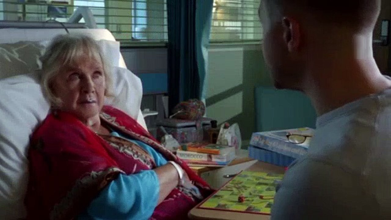 Holby City S20E11 - The L Word part 1/2