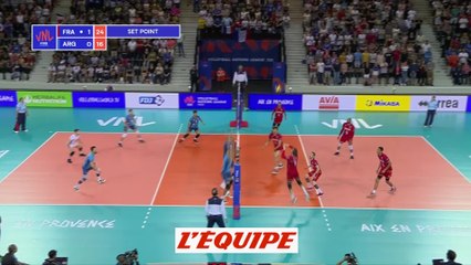 Le résumé vidéo de France-Argentine - Volley - Ligue des Nations