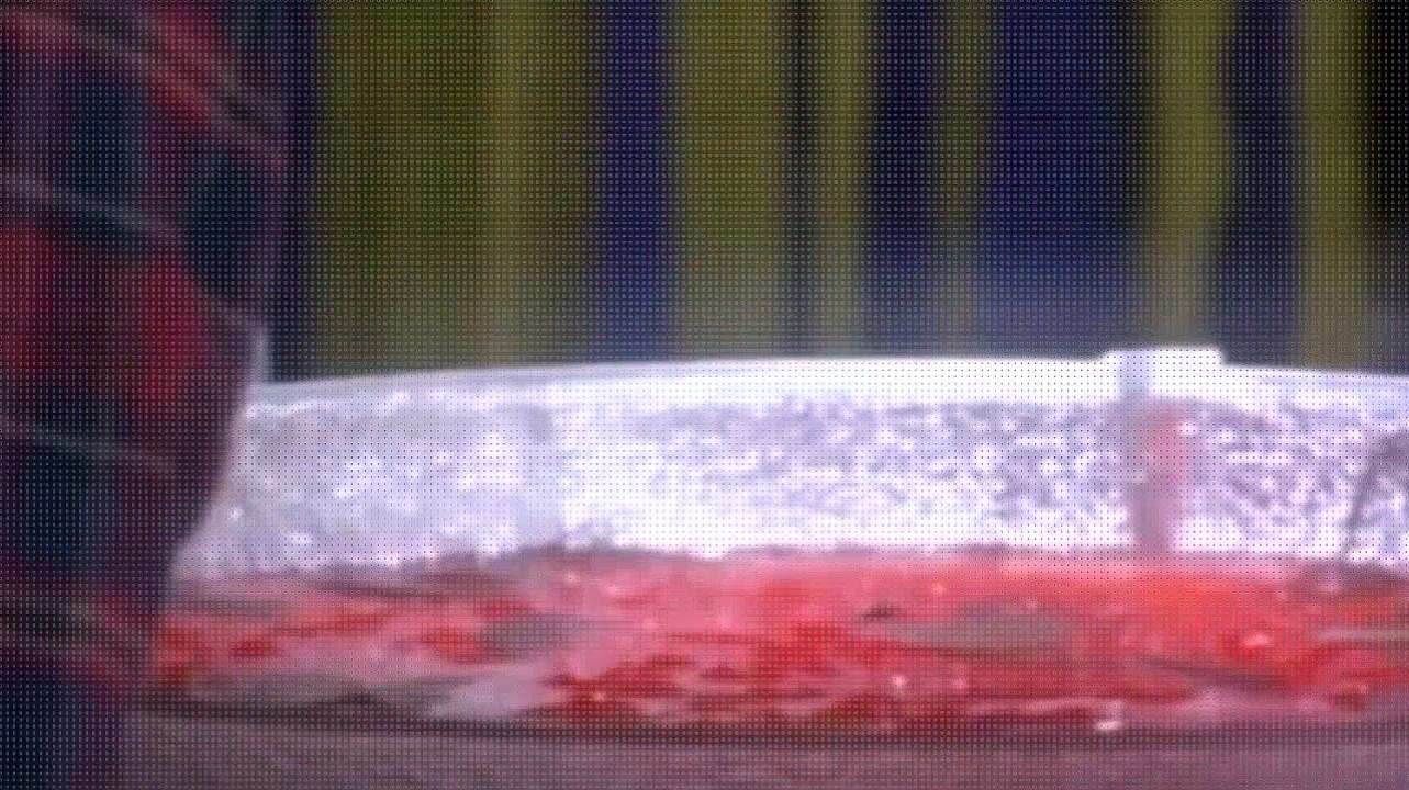 The bully and the bullied later become teachers in the same school only to repeat the history