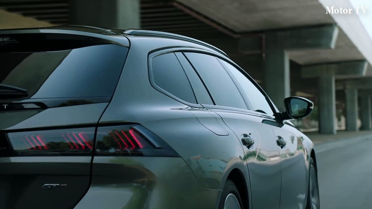 2019_Peugeot_508_SW
