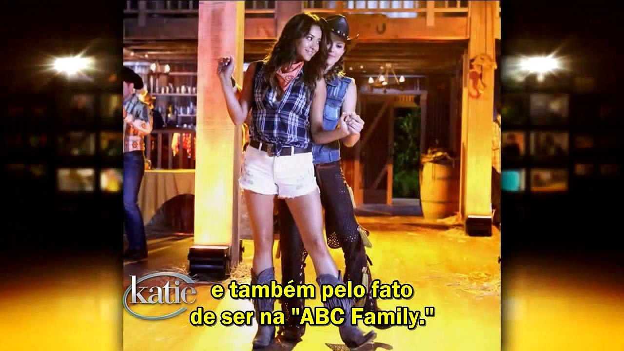 Shay Mitchell fala sobre PLL no programa Katie [PT-BR]