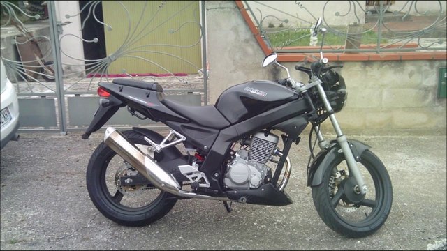 essais de la daelim roadwin 125