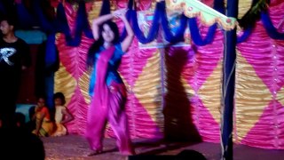 indian wedding dance performance in stage by all in one