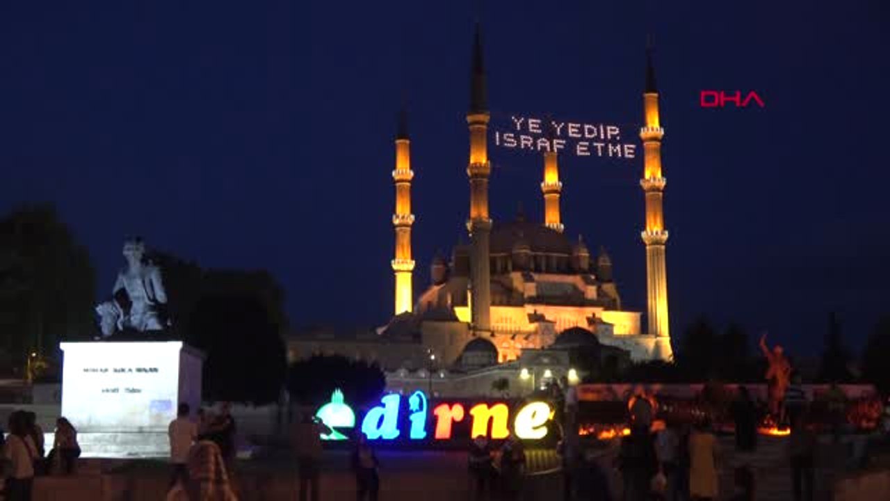 Edirne - Selimiye Camii, Kadir Gecesinde Dolup...
