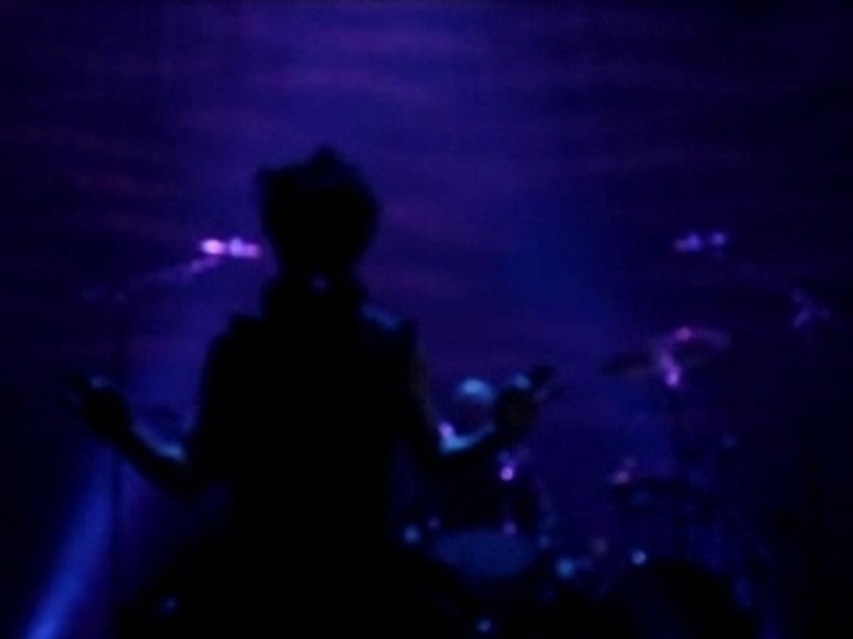 INDOCHINE-DERNIER P'TIT TOUR-BREST-07/12/2007-PINK WATER