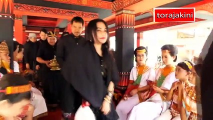 Ma'Tomambelai pada Upacara Rambu Solo Nek Battosi di Paparukan Sa'dan 2