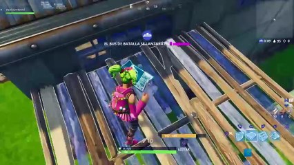 Jugando agresivo fortnite battle royale