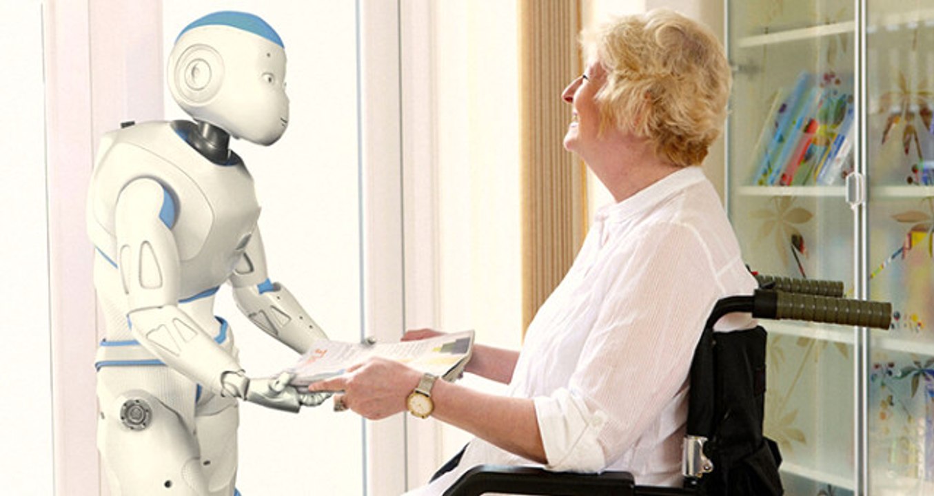 Sağlık Sektörü İçin Robot Hemşire ve Doktor Ref...